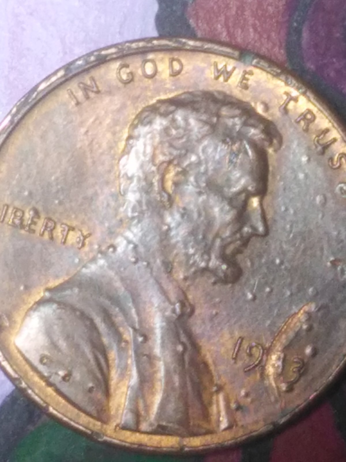 19?3-Lincoln-Cent,-Error,--Or-After-Mint-Damage.